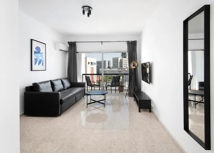 Urban Condo 11 - 1 Bdr